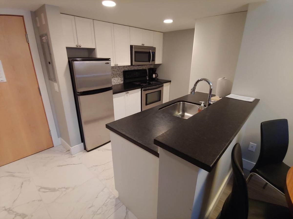 Tyndalstone Lodge 3 Bedroom In The Heart Of Village North วิสต์เลอร์ ภายนอก รูปภาพ